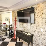 Apartamento Inteiro, Para A Familia